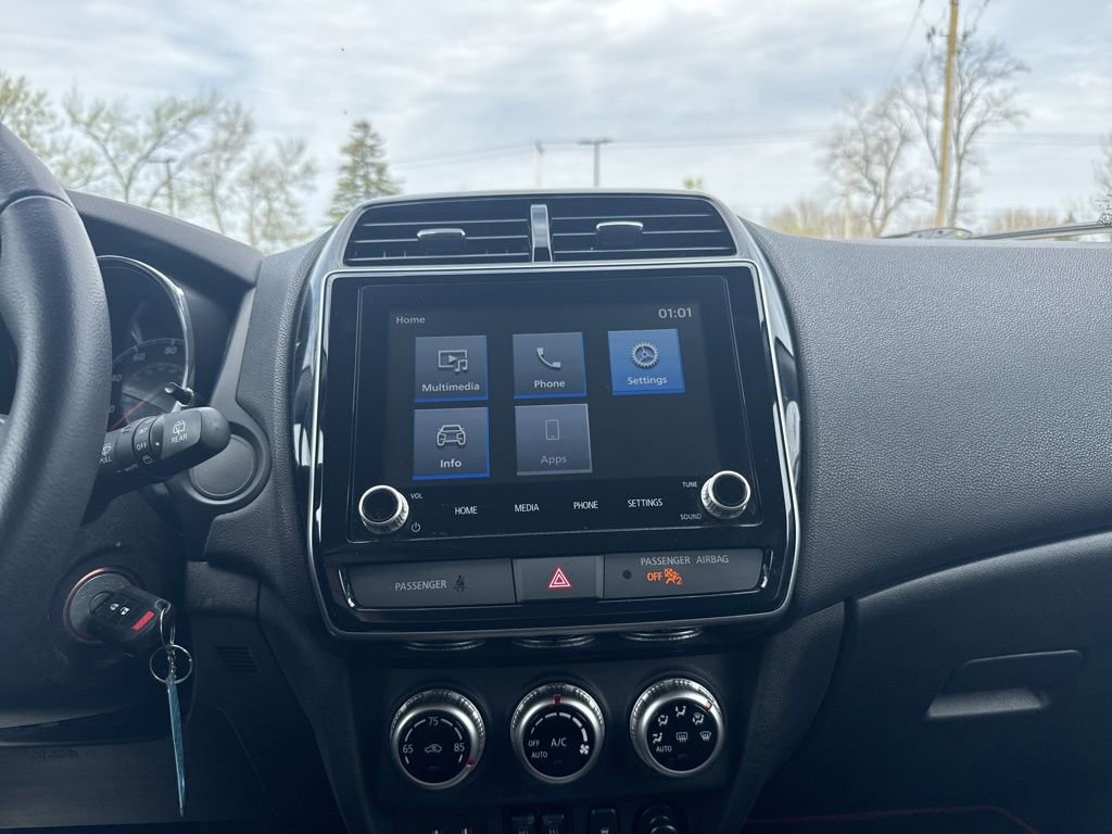 Used 2023 Mitsubishi Outlander Sport Ralliart AWD/4WD image 21