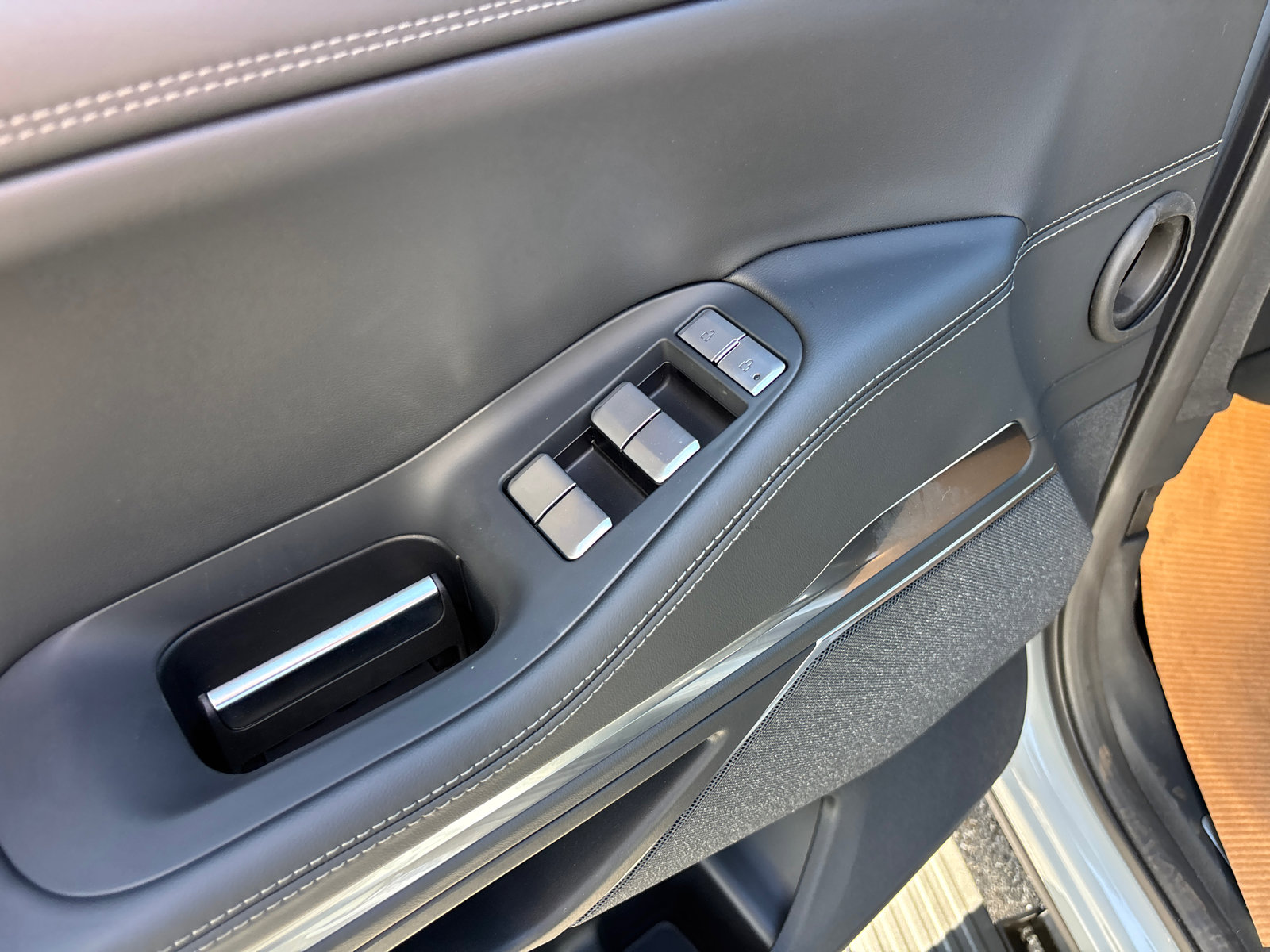 New 2025 Lincoln Navigator Reserve w/ Jet Appearance Package image 12