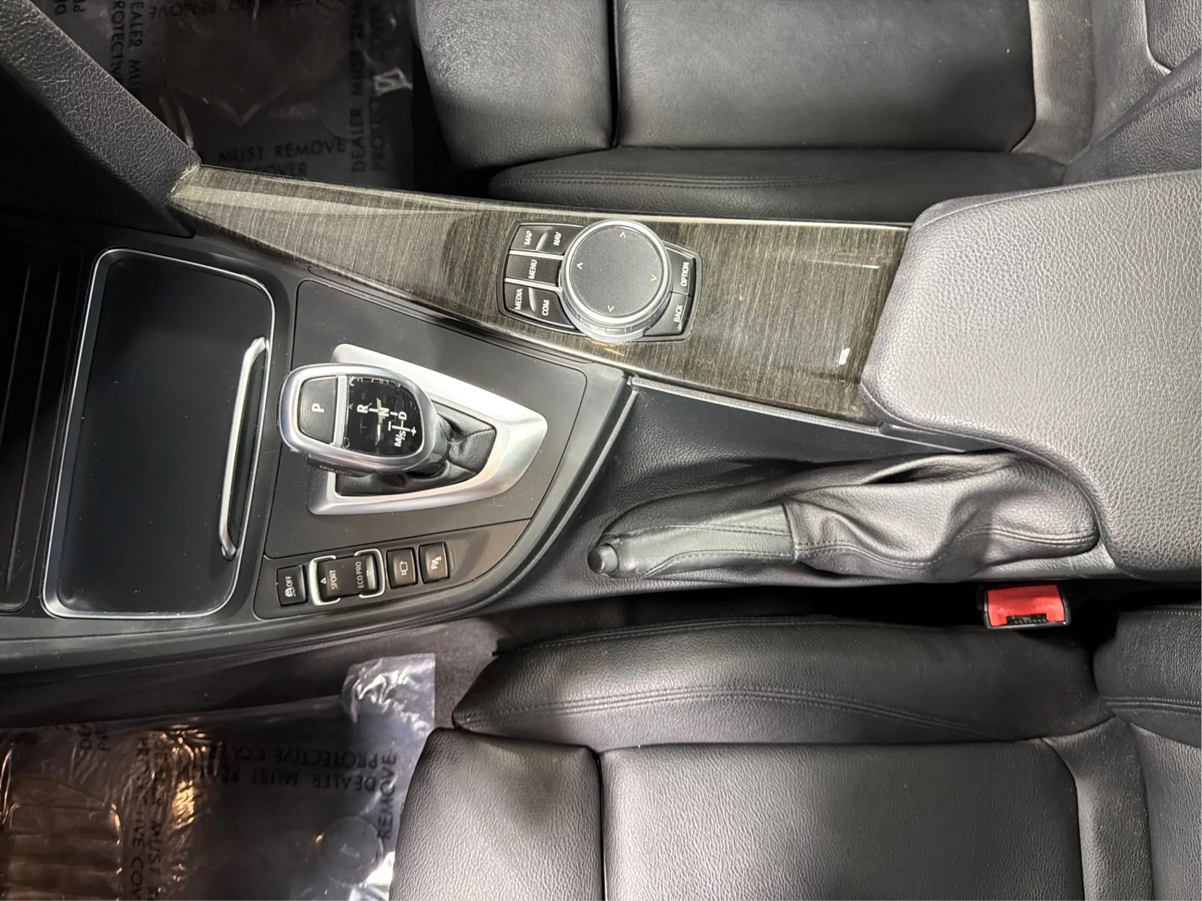 Used 2017 BMW 330i Sedan image 14