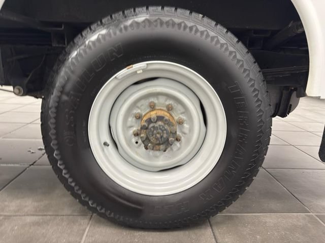 Used 2024 Ford E-350 and Econoline 350 Super Duty w/ Power Windows & Locks Group RWD image 24