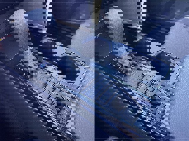 Used 2025 Toyota Camry LE image 22