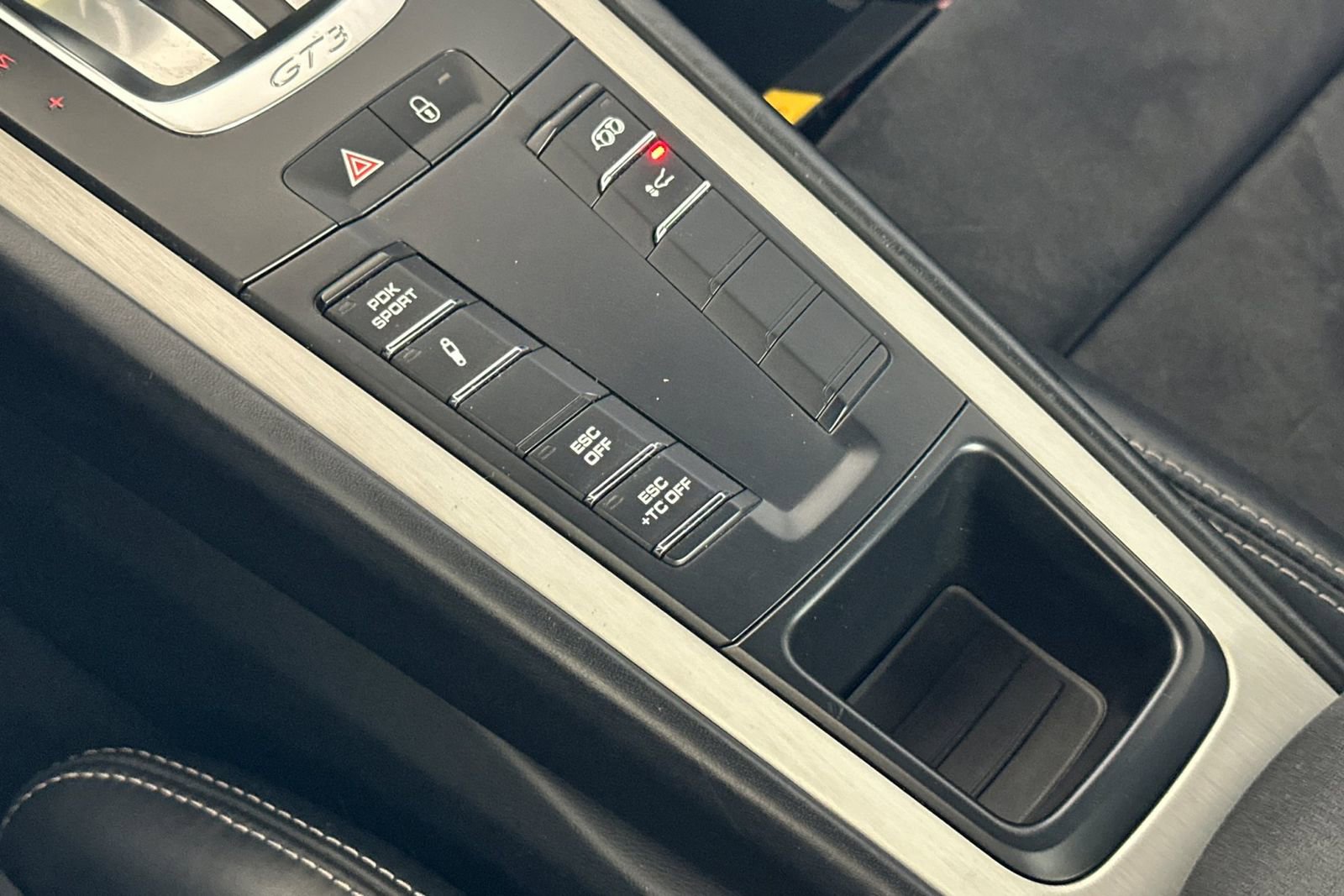 Used 2016 Porsche 911 GT3 image 24