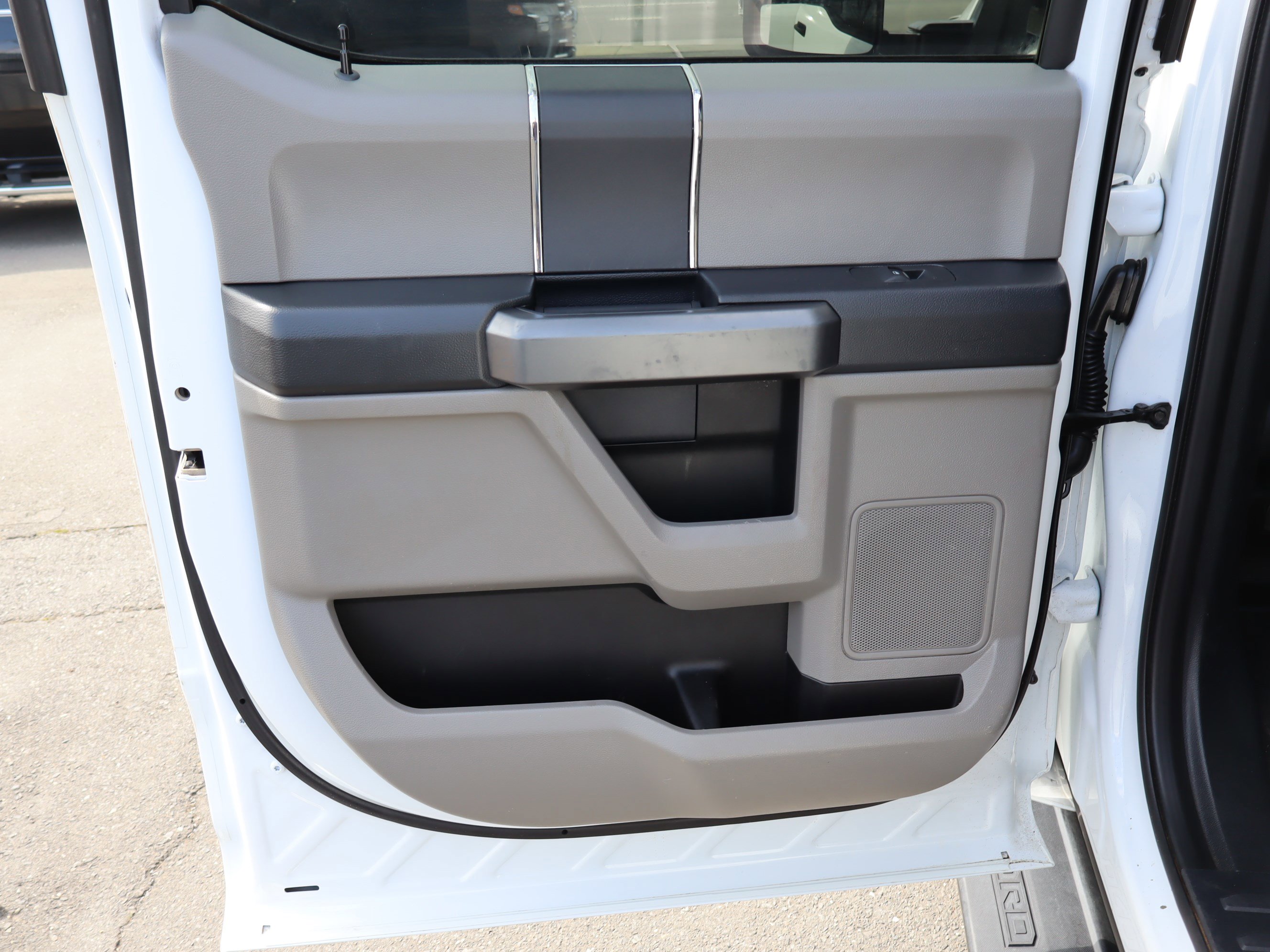 Used 2022 Ford F350 XLT image 31