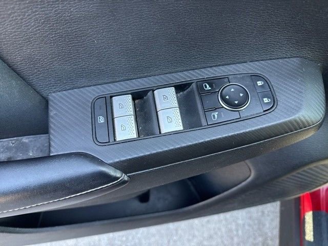 Used 2022 Mitsubishi Outlander ES image 18