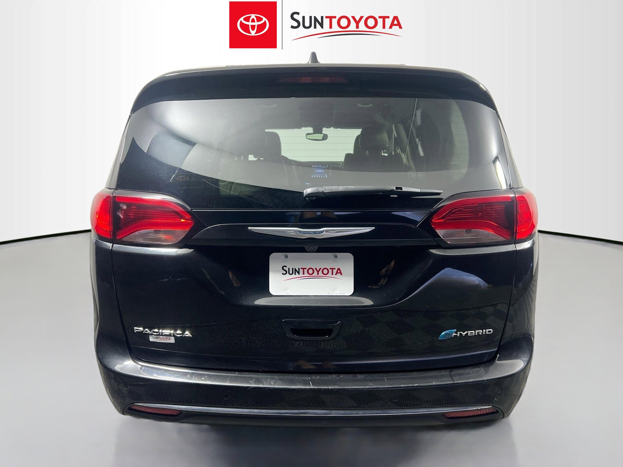 Used 2020 Chrysler Pacifica Touring-L w/ Premium Audio Group image 5