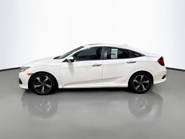 Used 2018 Honda Civic Touring image 10
