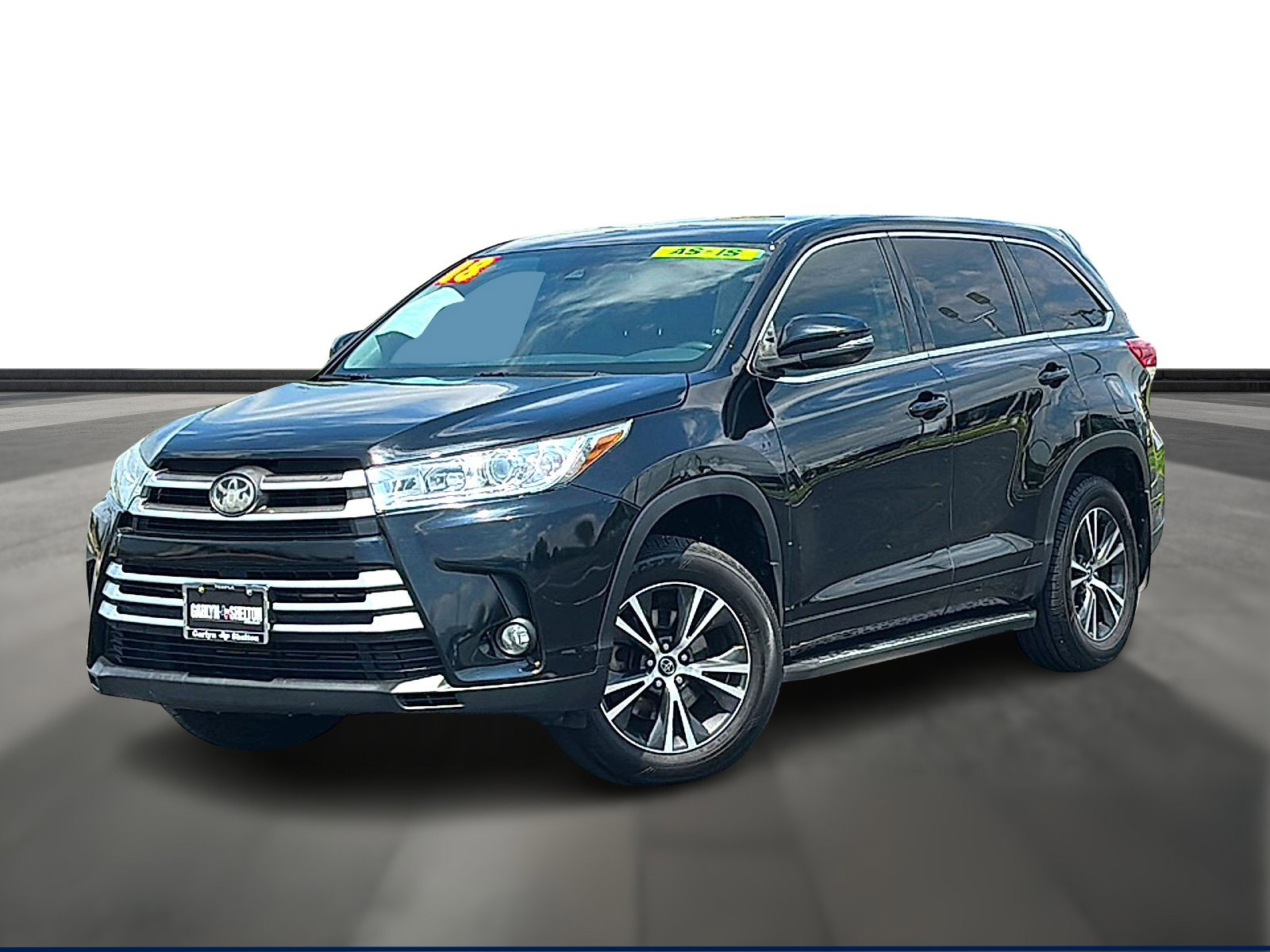 Used 2018 Toyota Highlander Plus FWD image 1