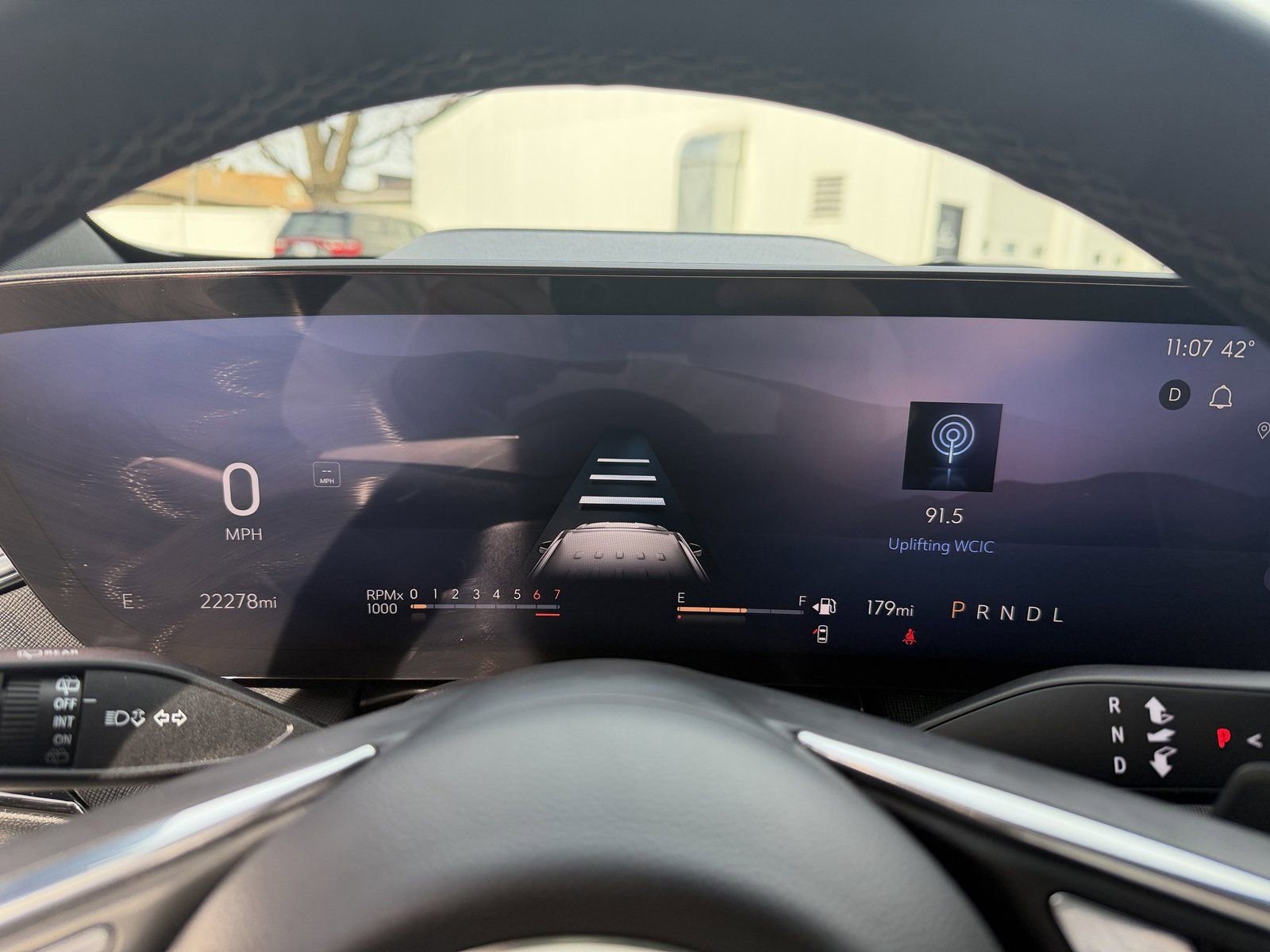 Used 2025 Buick Enclave Preferred image 19