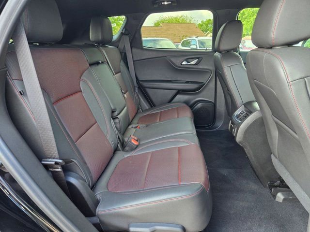 Used 2025 Chevrolet Blazer RS image 27