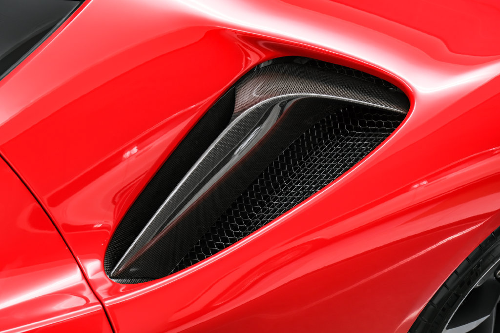 Used 2023 Ferrari SF90 Stradale AWD/4WD image 47