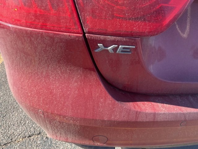 Used 2017 Jaguar XE R-Sport image 7