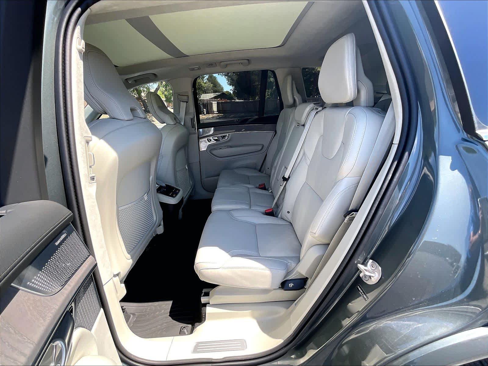 New 2027 Volvo XC90 B6 Ultra AWD/4WD image 12