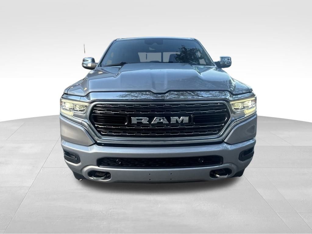 Used 2022 RAM 1500 Limited w/ Body Color Bumper Group image 9
