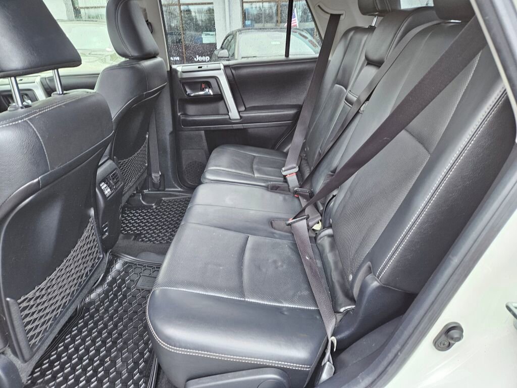 Used 2015 Toyota 4Runner Limited AWD/4WD image 15