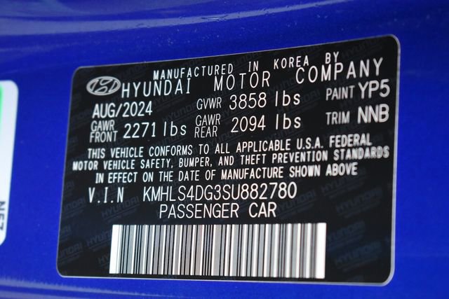 Used 2025 Hyundai Elantra SEL image 34