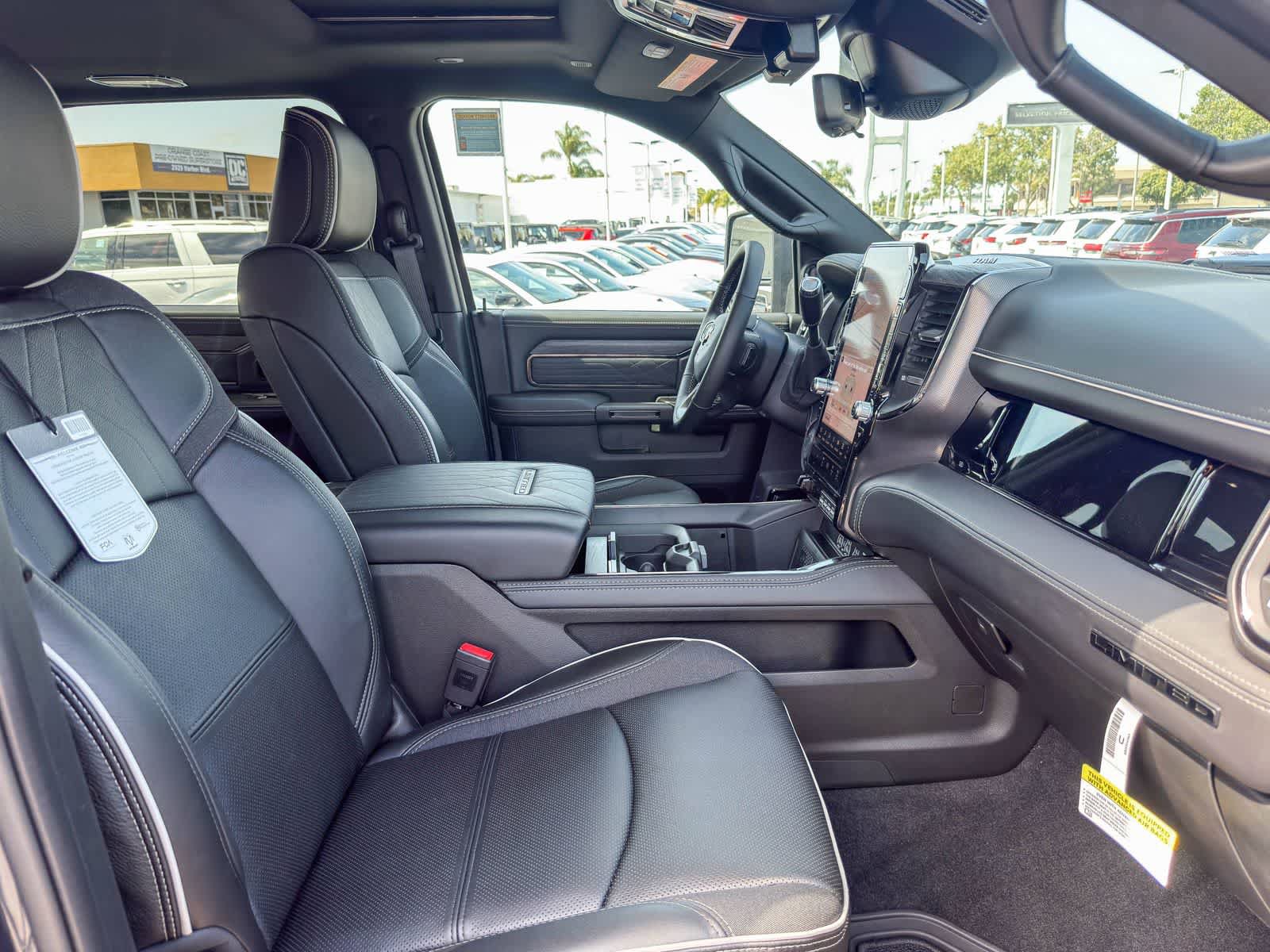 New 2026 RAM 2500 Limited AWD/4WD image 19