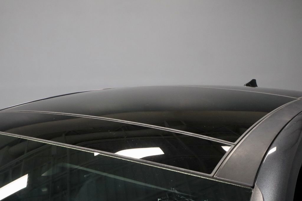 Used 2020 Hyundai Sonata Limited FWD image 32