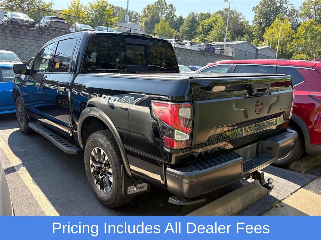Used 2023 Nissan Titan PRO-4X w/ Pro-4x Convenience Package AWD/4WD image 4
