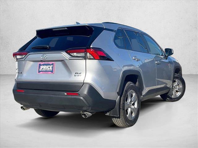 Used 2025 Toyota RAV4 XLE w/ Convenience Package AWD/4WD image 2
