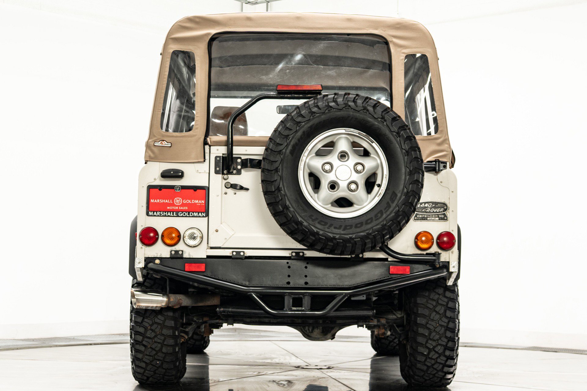 Used 1997 Land Rover Defender 90 AWD/4WD image 8