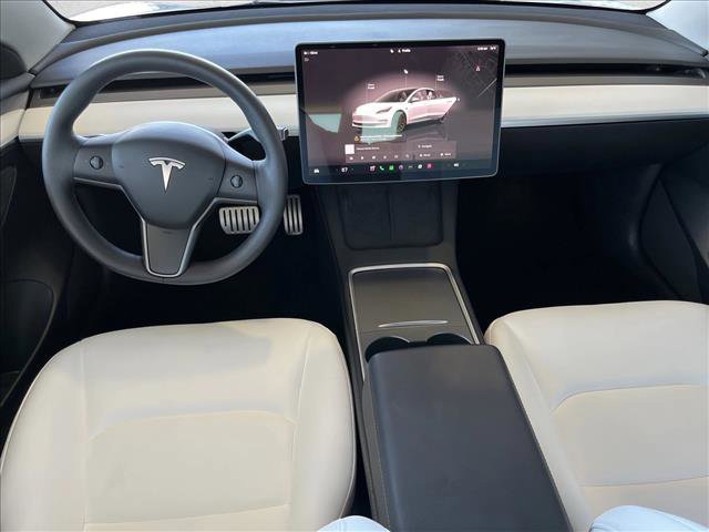Used 2023 Tesla Model 3 Performance image 11