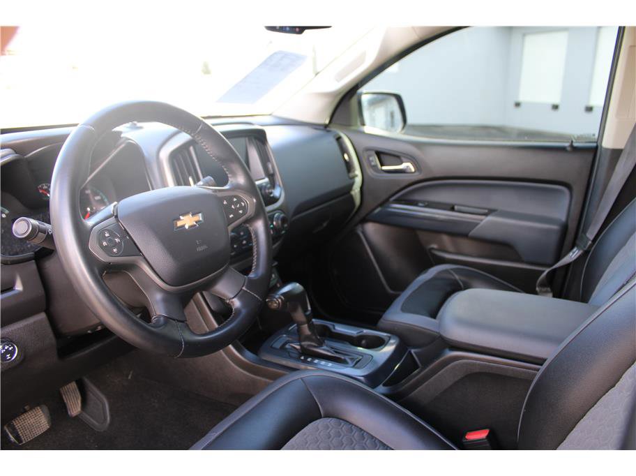 Used 2016 Chevrolet Colorado Z71 AWD/4WD image 9