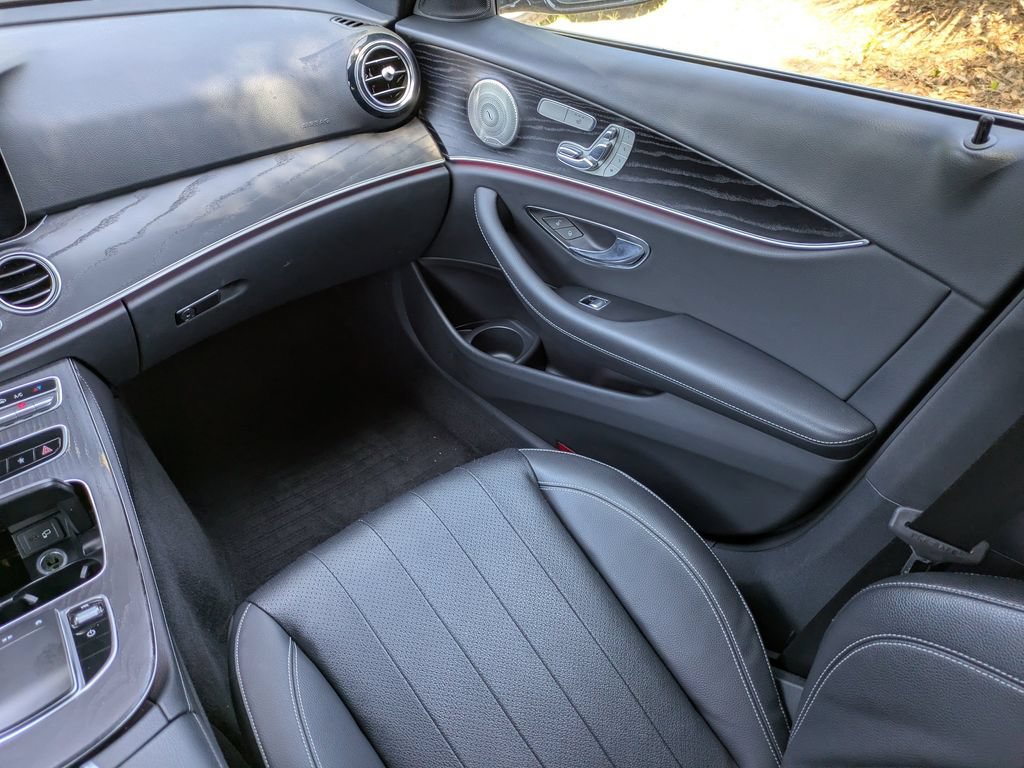 Used 2021 Mercedes-Benz E 350 Sedan image 16