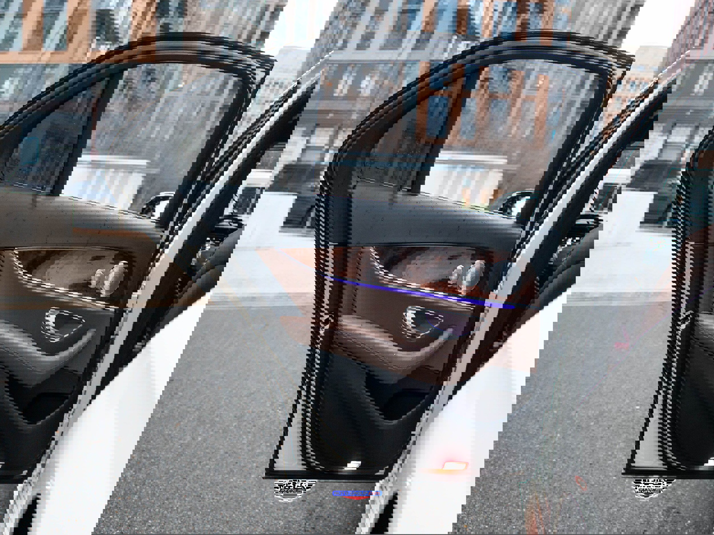 Used 2017 Mercedes-Benz E 300 300 4MATIC image 46