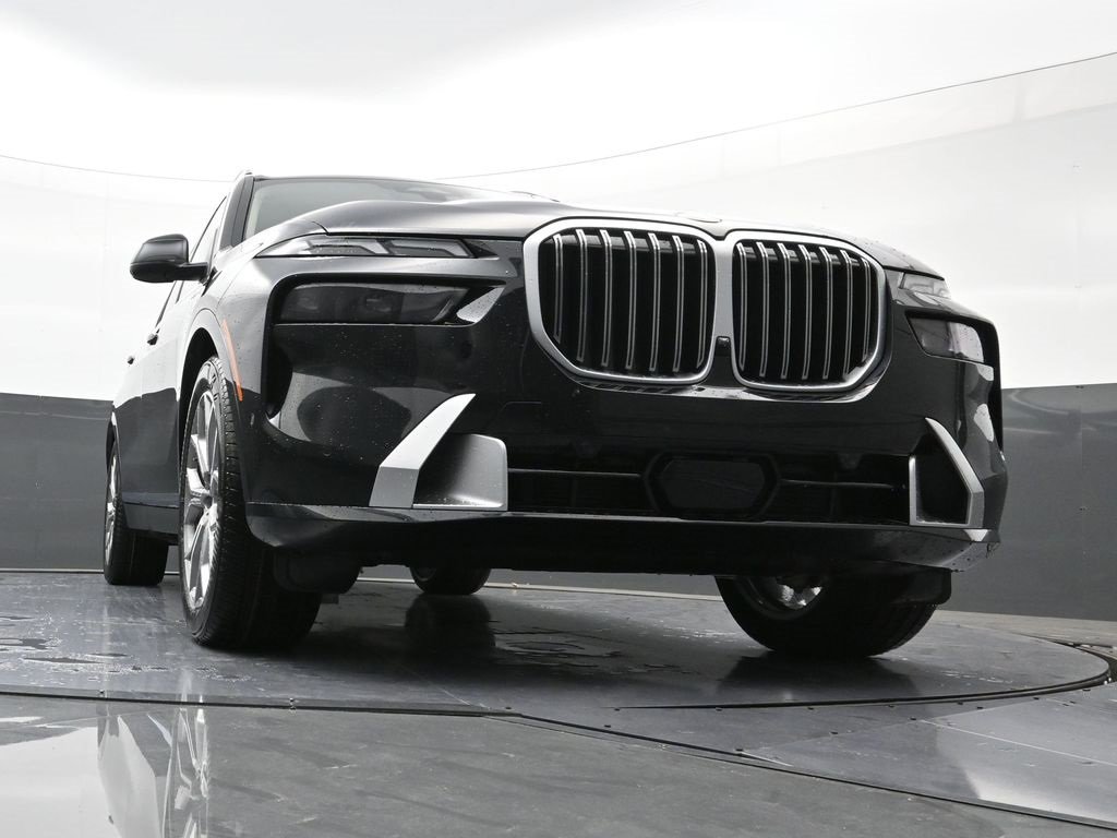 New 2026 BMW X7 xDrive40i w/ Premium Package image 28