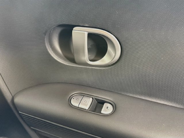 Certified 2024 Hyundai Ioniq 5 SE RWD image 36