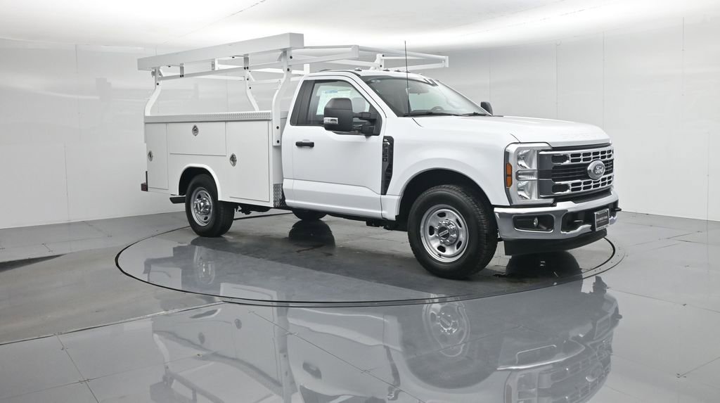 New 2026 Ford F350 XL w/ XL Chrome Package RWD image 34