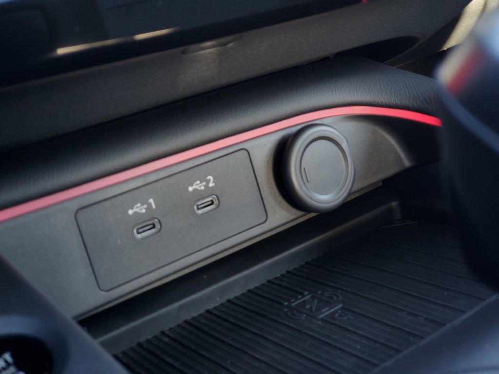 New 2026 Nissan Sentra SV w/ SV Convenience Package FWD image 28