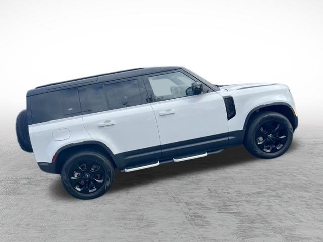 Used 2024 Land Rover Defender 110 S AWD/4WD image 7