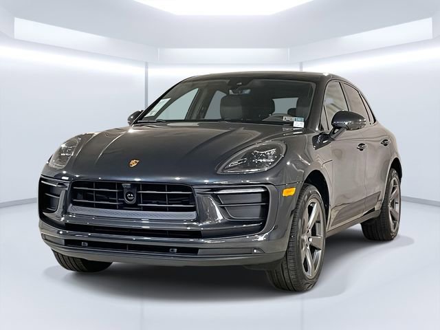 New 2026 Porsche Macan image 1