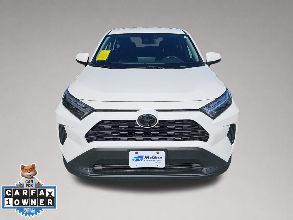 Used 2024 Toyota RAV4 LE AWD/4WD image 9