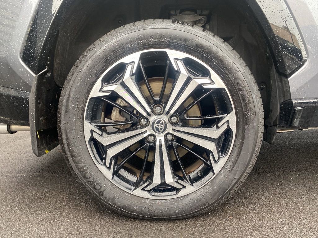 Used 2024 Toyota RAV4 XSE image 34