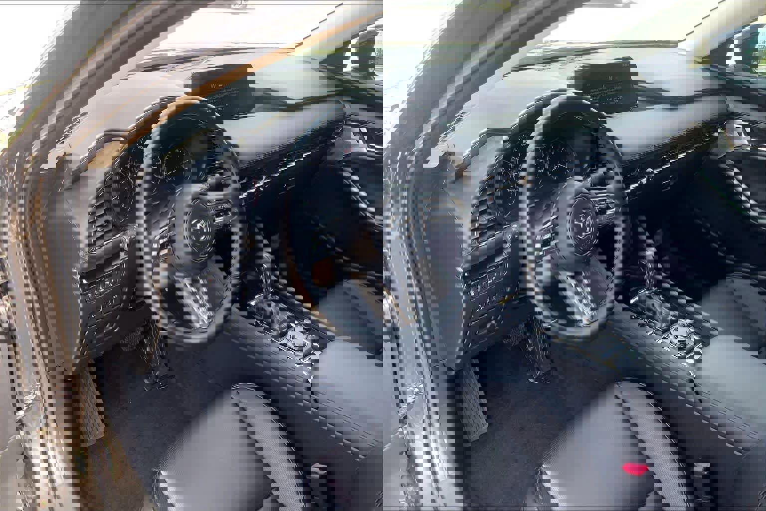 Used 2021 MAZDA MAZDA3 2.5 Turbo Sedan w/Premium Plus image 17