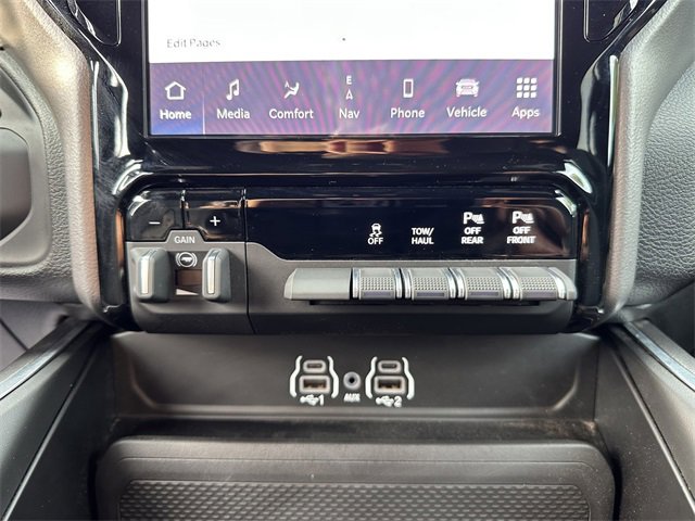 Used 2025 RAM 2500 Big Horn image 17