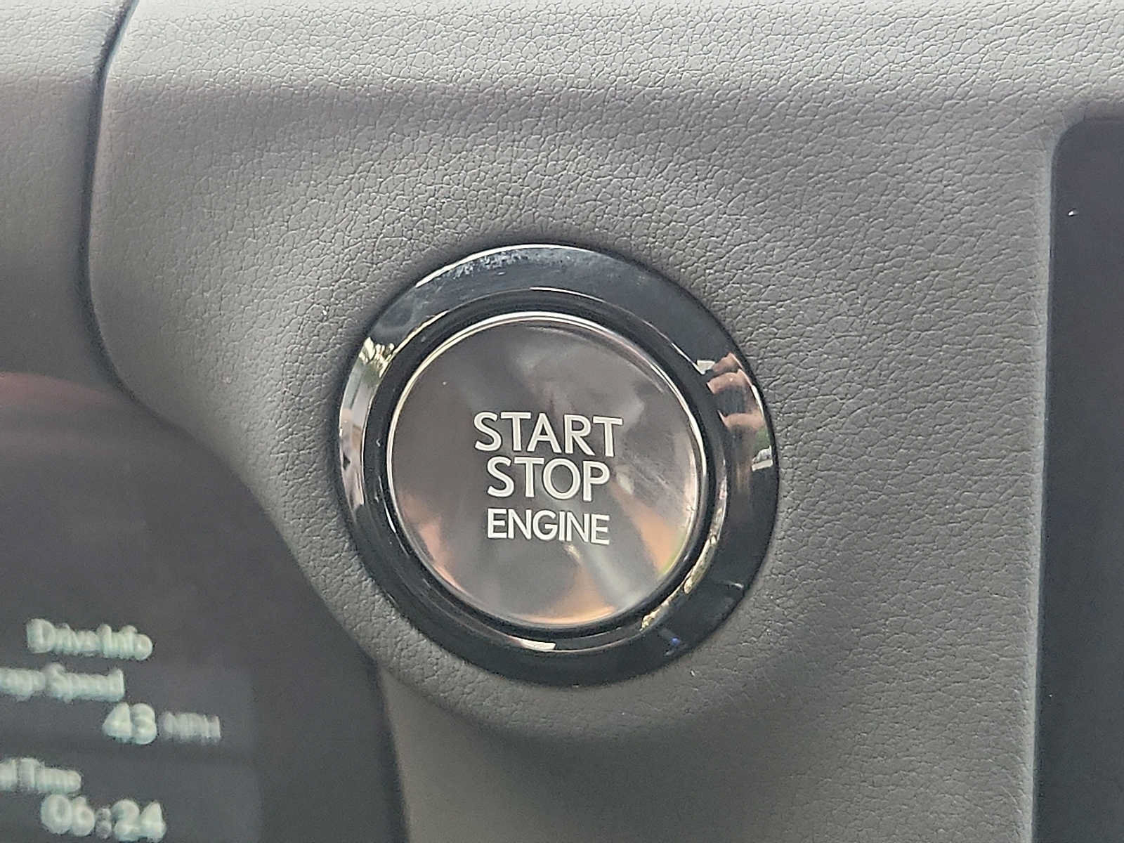 Used 2024 Lexus GX 550 w/ Accessory Package (Z1) AWD/4WD image 23