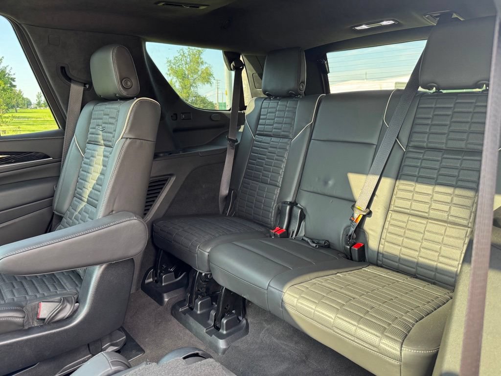 Certified 2023 Cadillac Escalade V AWD/4WD image 19