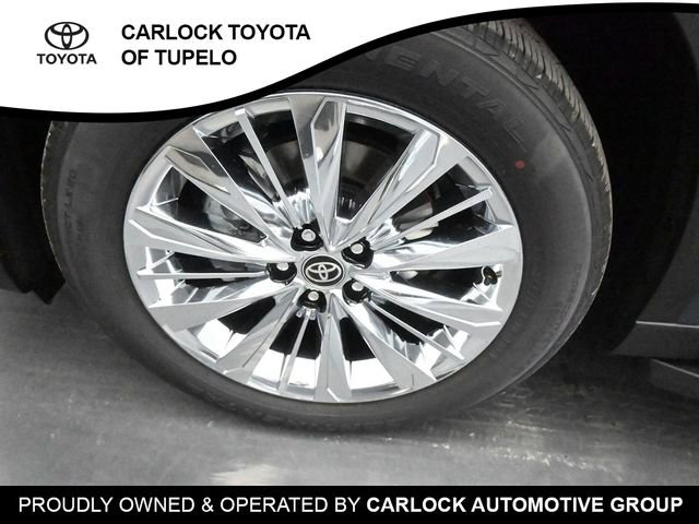 Used 2025 Toyota Grand Highlander AWD image 31