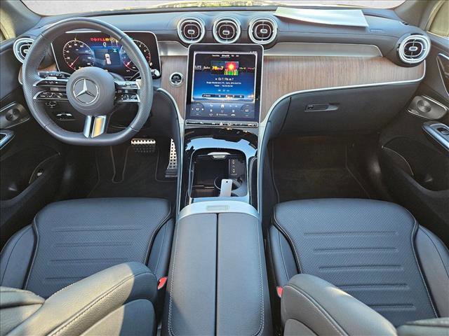 Certified 2025 Mercedes-Benz GLC 300 4MATIC image 18