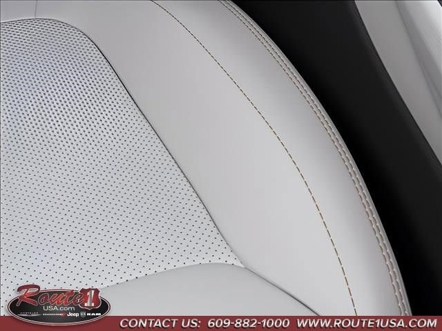 New 2026 Jeep Cherokee Limited image 21