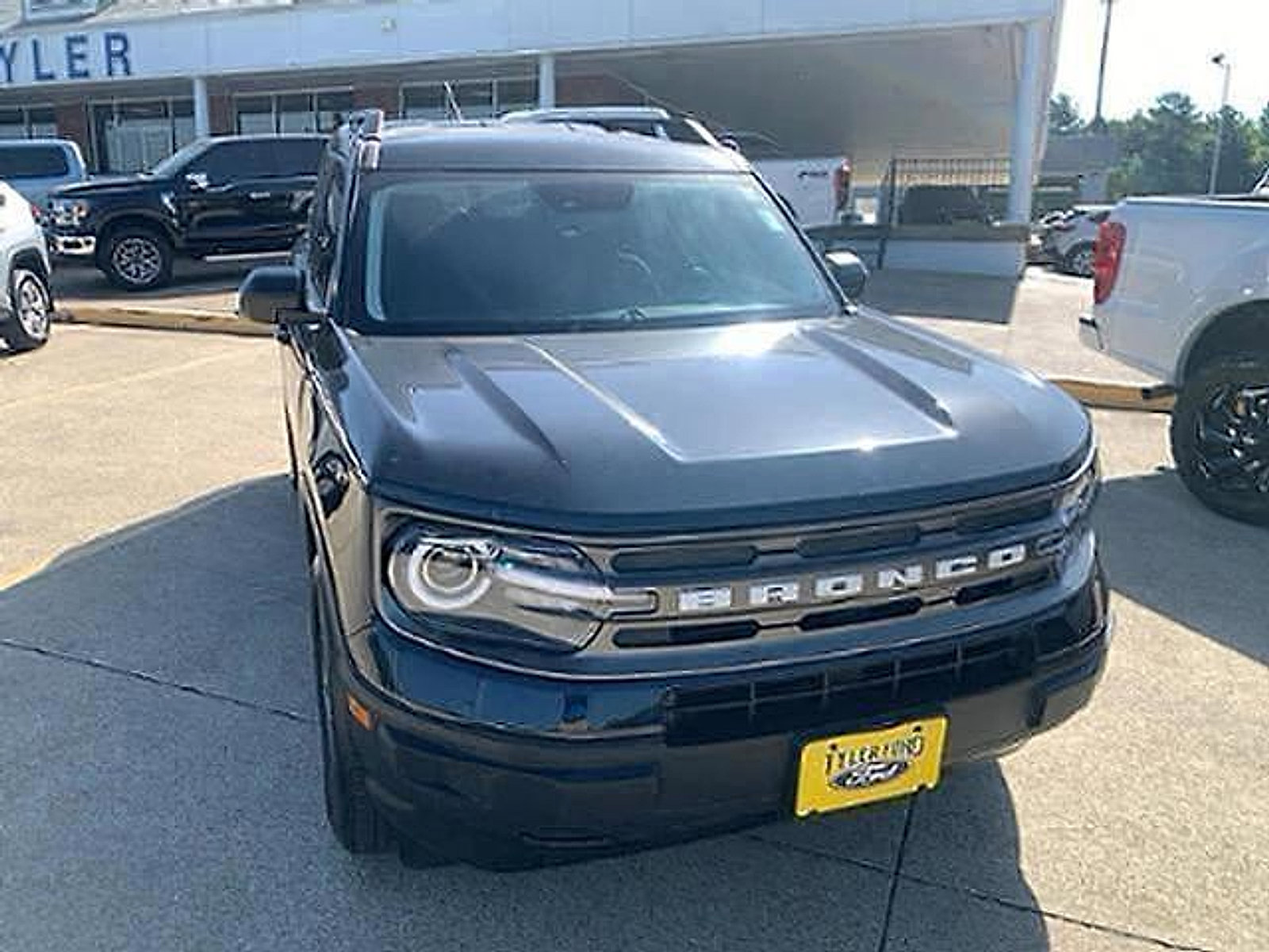 Used 2023 Ford Bronco Sport Big Bend AWD/4WD image 2