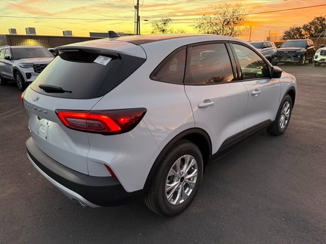 New 2026 Ford Escape Active w/ Cold Weather Package image 8