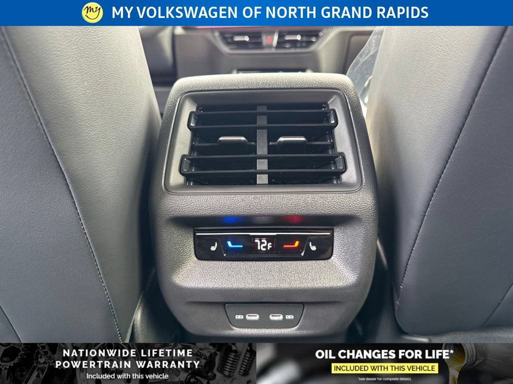 New 2026 Volkswagen Tiguan SEL R-Line AWD/4WD image 19