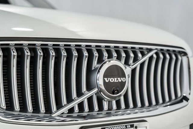 Used 2024 Volvo XC90 T8 Ultimate w/ Protection Package Premier image 10