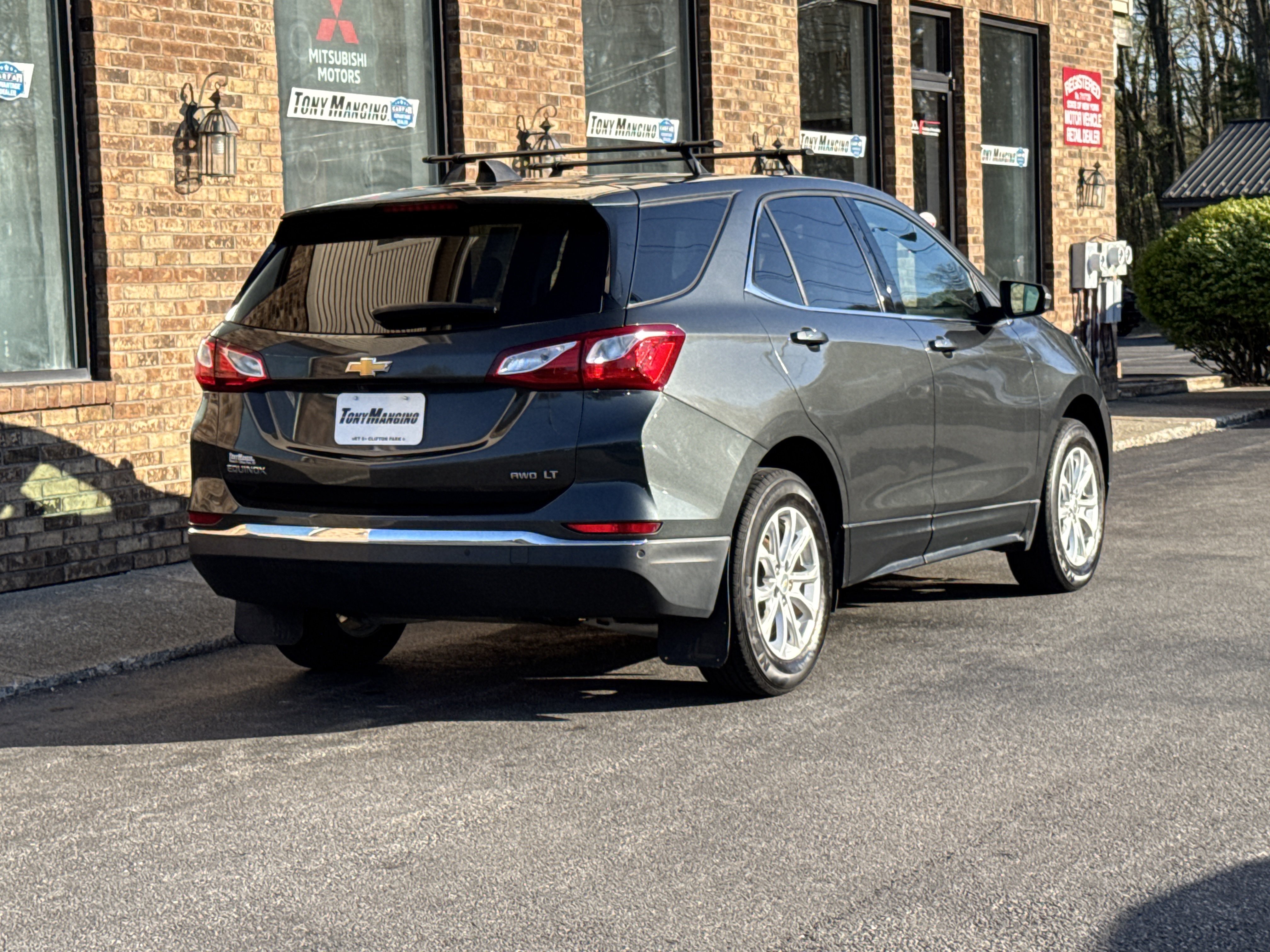 Used 2019 Chevrolet Equinox LT AWD/4WD image 5