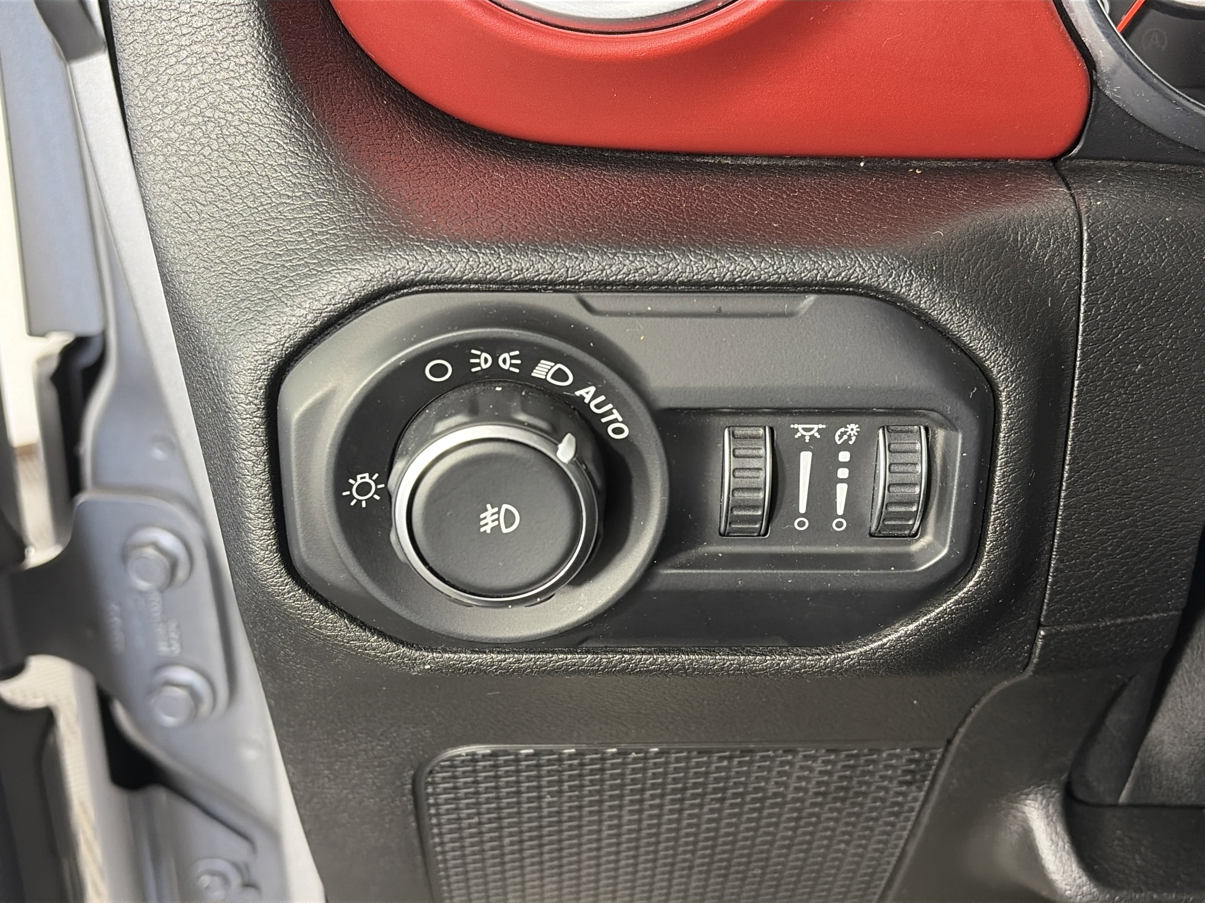 Used 2021 Jeep Wrangler Unlimited Rubicon image 28