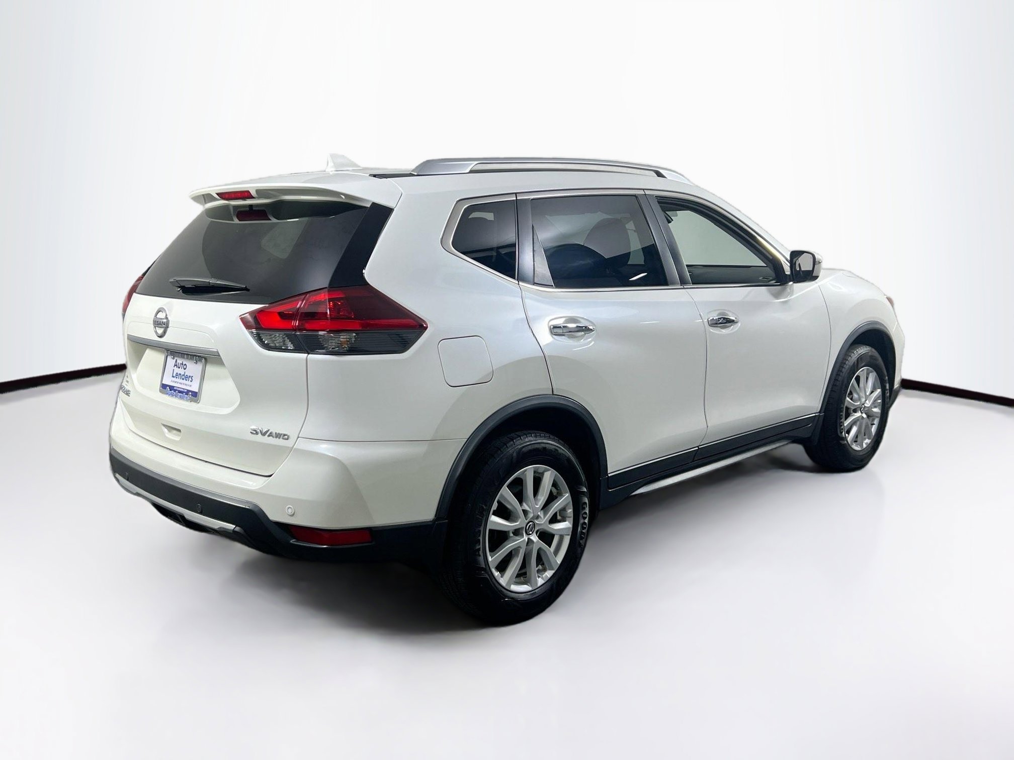 Used 2020 Nissan Rogue SV image 5